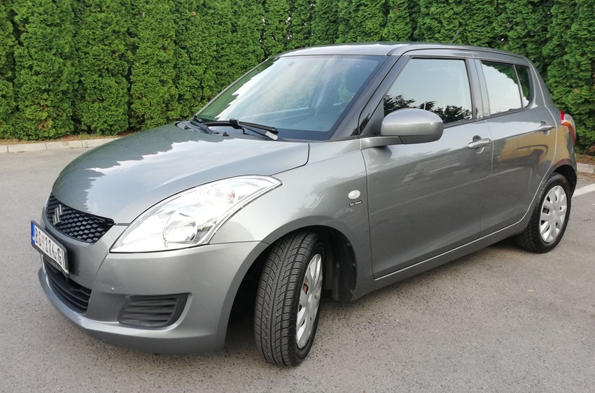  Suzuki-Swift