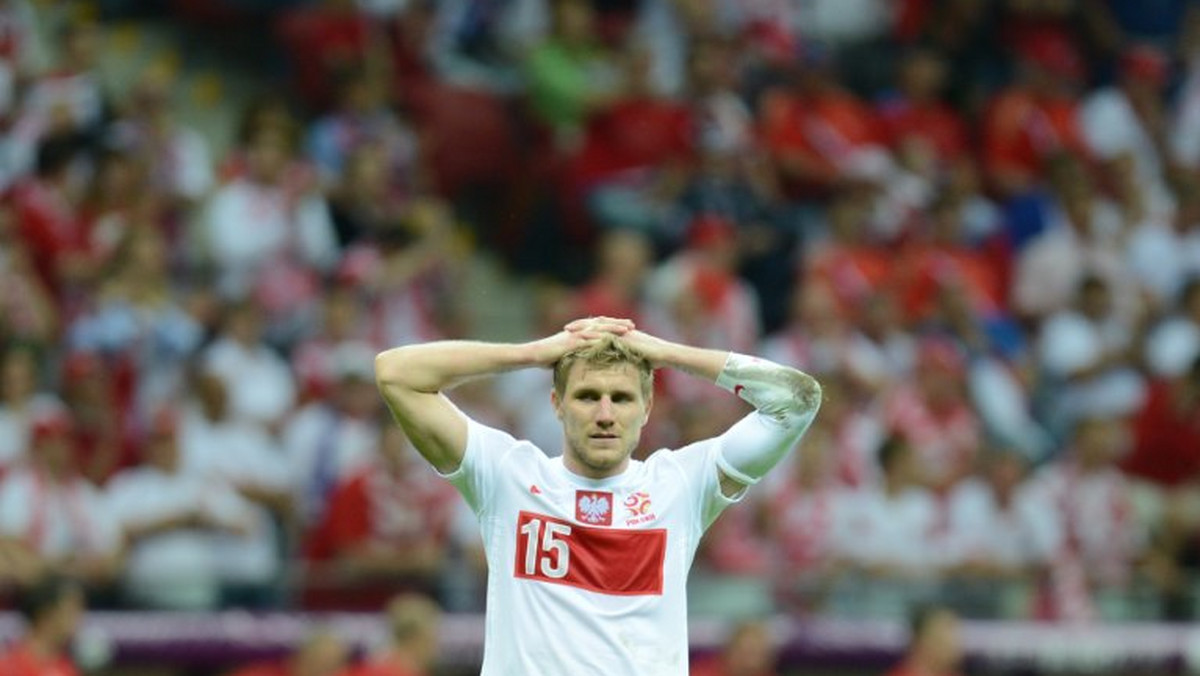 Damien Perquis na Euro 2012 był jednym z najjaśniejszych punktów polskiej reprezentacji. Nic więc dziwnego, że obrońca FC Sochaux-Montbeliard znalazł się na celowniku licznych klubów. Teraz do tego grona dołączyły kolejne, ale jest jeden problem - nic nie wskazuje na ewentualny transfer.