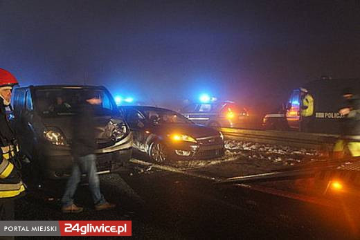 Znów gigantyczny karambol na A4