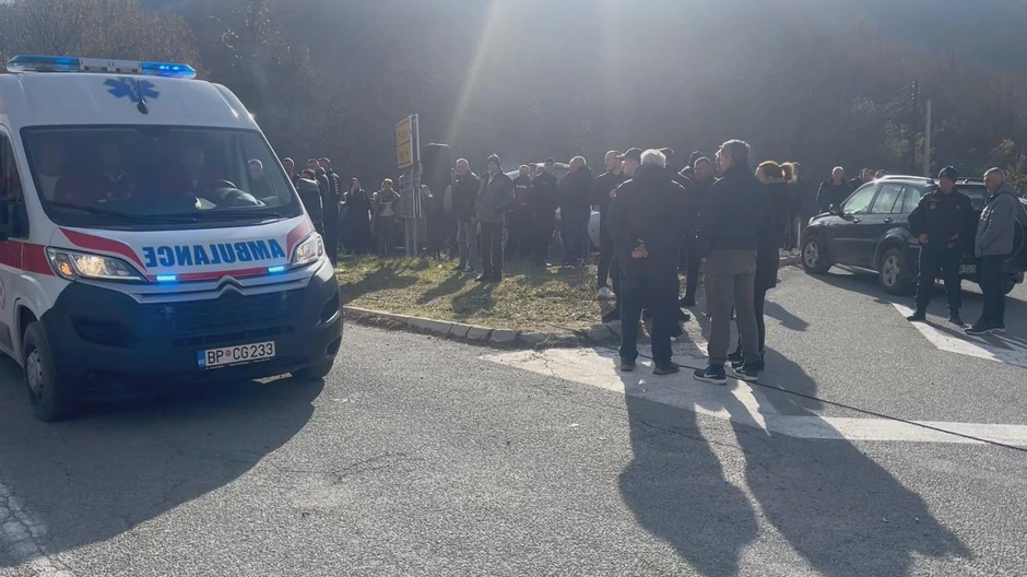 Meštani Vranške doline blokirali put kod Bijelog Polja