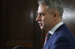 Gawkowski o propozycji zmian w TK: 9 osób ma pan Kaczyński na pilota