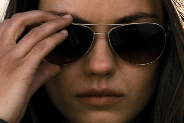 Mila Kunis - nowa, "ukraińska" Angelina Jolie?