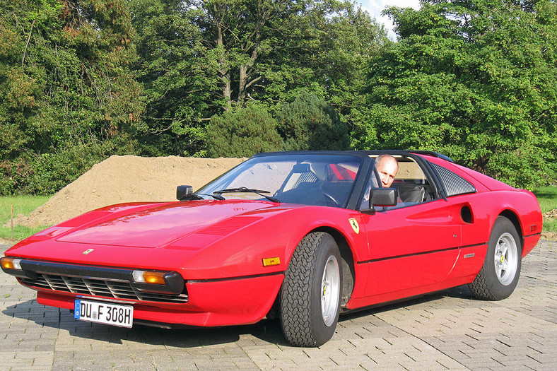 53 – Ferrari 308 (1975-85)