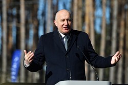 Brudziński kpi: Frasyniuk premierem, Szczerba szefem MON, Joński w MSWiA, a ten "sprinter" w MSZ