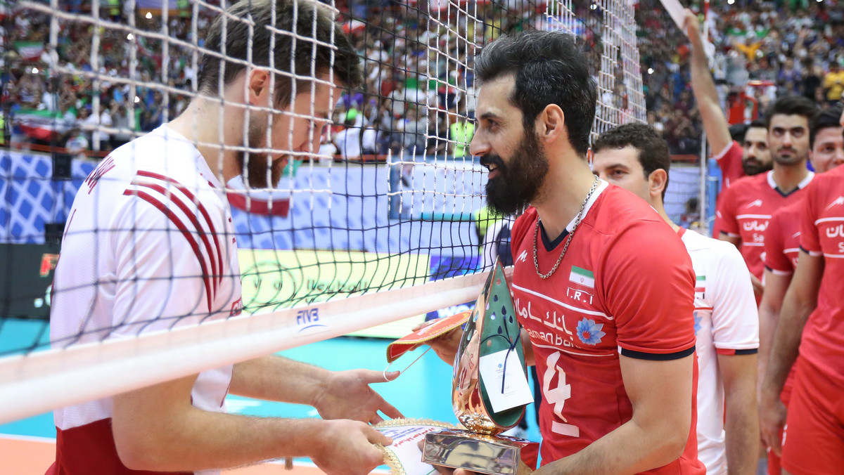 Iran wygrał z reprezentacją Polski 3:2 (25:21, 23:25, 21:25, 25:16, 15:11). Persowie na pomeczowej konferencji z wielkim szacunkiem mówili o Biało-Czerwonych i doceniali triumf nad mistrzami świata. - To spotkanie było bardzo ważne po względem dalszej kwalifikacji do Final Six Ligi Światowej - mówił Mir Saeid Marouflakrani.