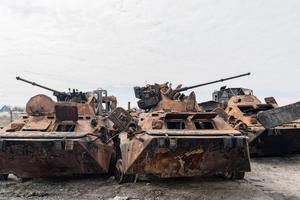 Ukraina zamienia rosyjskie czołgi w złom wart miliardy