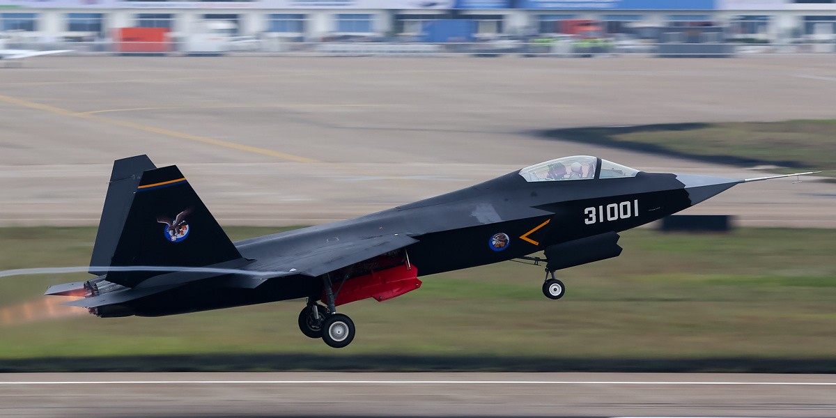 China's J-31 (F60) at the 2014 Zhuhai Air Show.