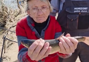 Negica Stojanović, žena ribolovac