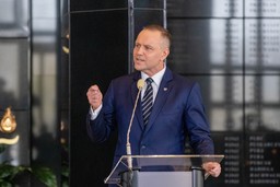 tvn24 po starciu prezydenta nawrockiego z dziennikarzem. przypominamy pytanie"