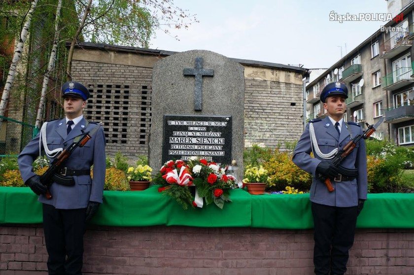 Miał żonę i dziecko. Zginął na służbie