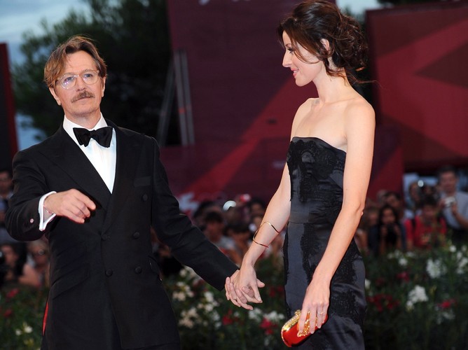 Gary Oldman z żoną Alexandrą Edenborough