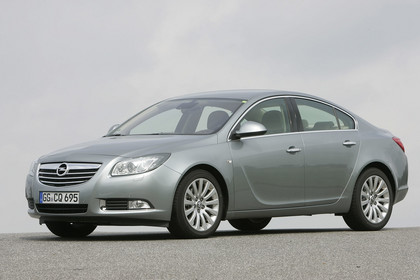 Opel Insignia kontra Citroen C5, Audi A4 i Volvo S60 - który sedan z dieslem  jest lepszy?