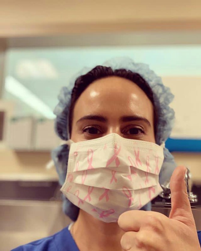 Dr Jovana Leković na poslu
