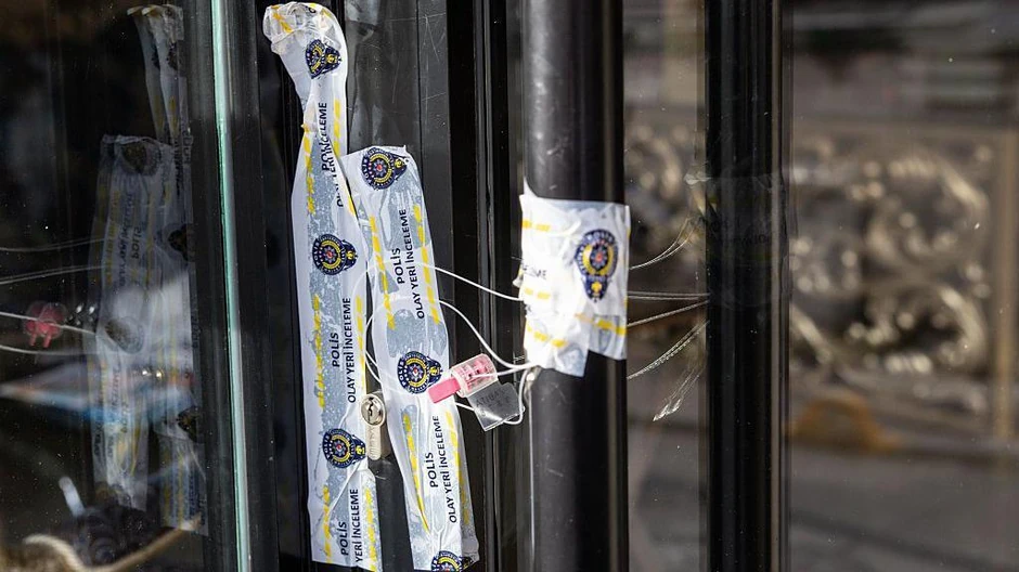 Policija je zapečatila ulaz u hotel Harbor Svits Old Siti pošto je porodica poginula | Foto: Getty Images