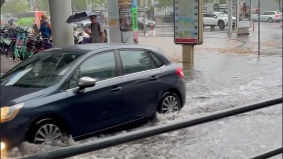 Bratislavou sa prehnala supercela. 