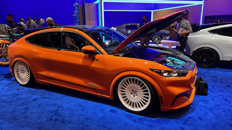 2021 SEMA Show-49