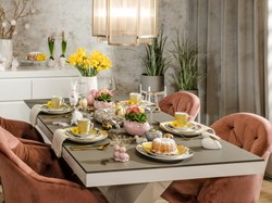 Ogrom inspiracji: 4 tegoroczne najmodniejsze trendy w dekoracji świątecznego stołu