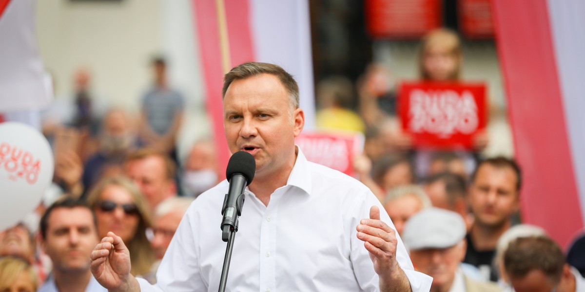 Andrzej Duda krytykuje "warszawkę" i tłumaczy, że to "różnego rodzaju celebryci"