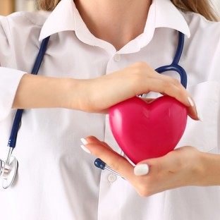 Mi az angina pectoris? Ezek a koszorúérgörcs okai, tünetei és kezelési lehetőségei