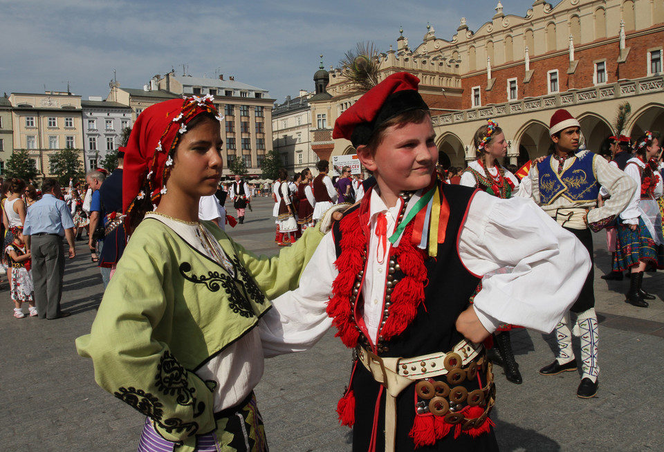 KRAKÓW REKORD GUINESSA W TAŃCZENIU KRAKOWIAKA