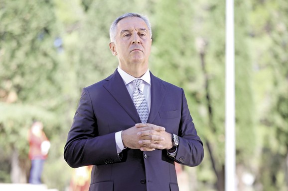 Pala odluka o spornim satovima Mila Đukanovića! Oglasio se Upravni sud Crne Gore: Bivši predsednik nije prekršio zakon