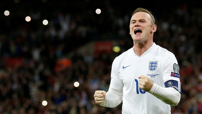 FILE PHOTO: England's Wayne Rooney