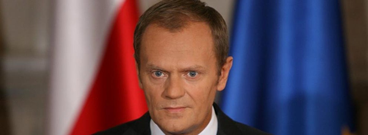 Rozpoczynając wystąpienie w Parlamencie Europejskim, premier Donald Tusk złożył w środę hołd tej instytucji, dziękując jej za wspieranie zjednoczenia Europy i wiarę w sens integracji.