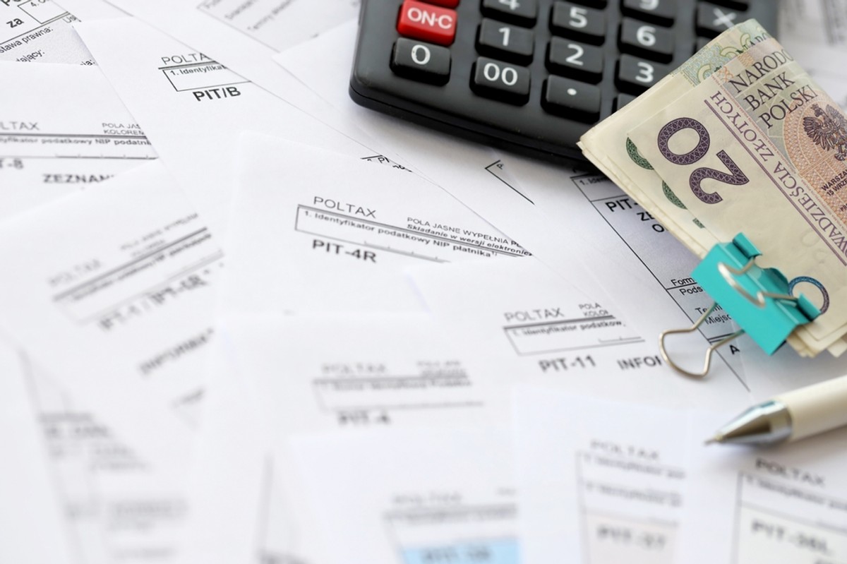 W jaki sposób skorygować wykrytą nieprawidłowość w sprawozdaniu finansowym z lat poprzednich