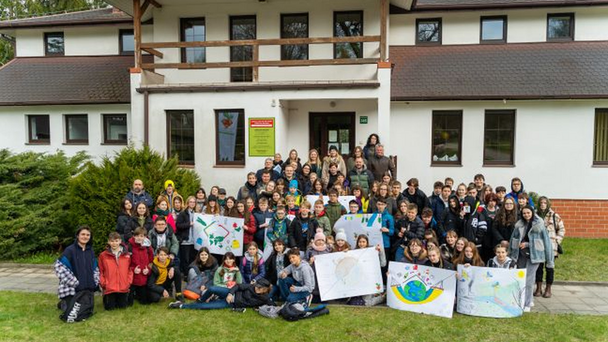 <strong>Z okazji Światowego Dnia Ziemi Polski Związek Firm Deweloperskich zorganizował akcję sprzątania świata w sześciu miastach, w których działają lokalne oddziały PZFD.</strong>