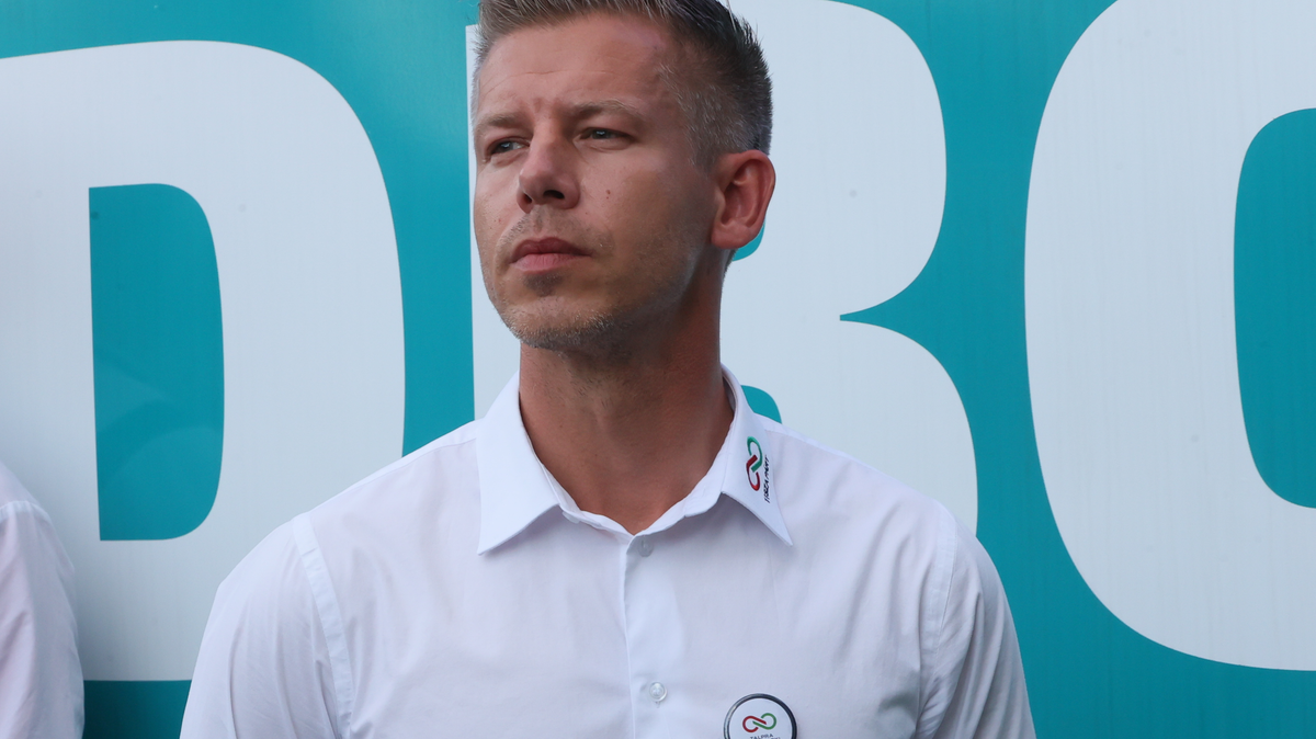 Magyar Péter túl van a drogteszten, azonnal üzent Deutsch Tamásnak és Rogán Antalnak – fotó