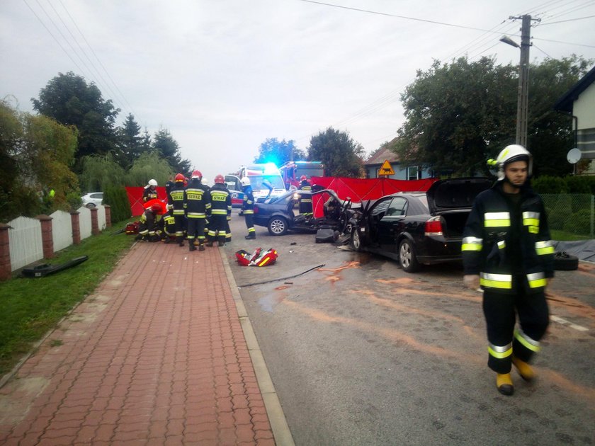 Tragedia na drodze. Wracali z urodzin