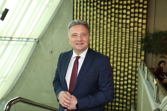 Srbija na prvom Globalnom dijalogu UN o veštačkoj inteligenciji, Mihailo Jovanović iz Ženeve: "Na drugom smo mestu u Evropi po zrelosti digitalne infrastrukture"