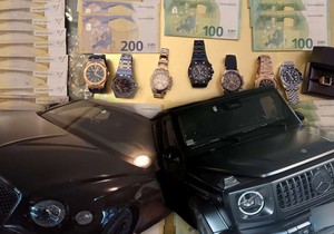 zaplenjen novac satovi i automobili