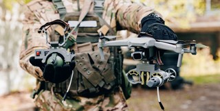 Wojska dronowe MON – kiedy powstaną i jak będą działać? Maciej Berek ujawnia szczegóły