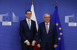 Strasburg uderzy z innej strony. PE zmienia taktykę w sprawie artykułu 7.