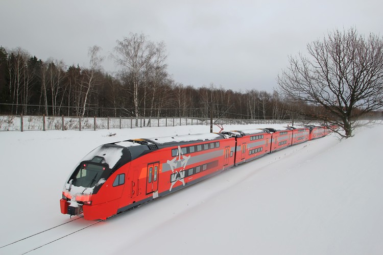 Pociągom Kiss zima niestraszna. Stadler twierdzi, że przy pociągach dla Rosji wykorzystał doświadczenia z budowy i eksploatacji pojazdów Flirt dla Finlandii, Norwegii, Estonii i Białorusi. Przypomnijmy, że składy Flirt Stadlera wożą też pasażerów PKP Intercity, Kolei Mazowieckich i Łódzkiej Kolei Aglomeracyjnej - ale nie w wersji zimowej.