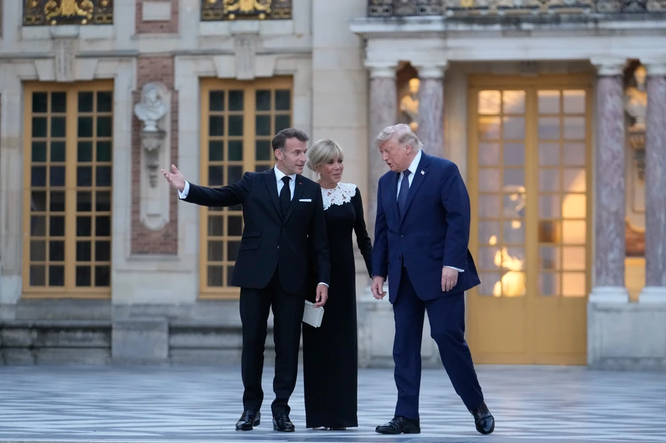 Emanuel i Brižit Makron sa Donaldom Trampom