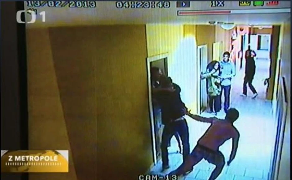 Divljanje pijanih danskih studenata u hotelu u Pragu