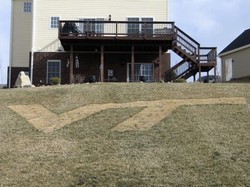 Uzbrojony mężczyzna na uczelni. "Zabezpieczcie drzwi!"