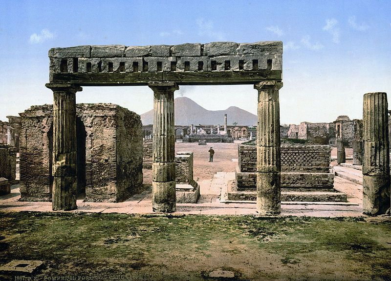 Forum w Pompejach (domena publiczna)