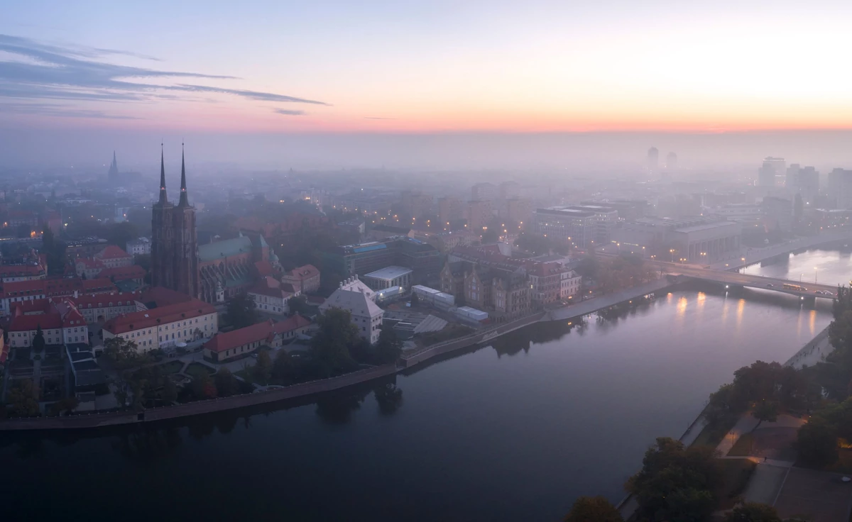  Smog nie odpuszcza. W tych częściach Polski oddycha się gorzej