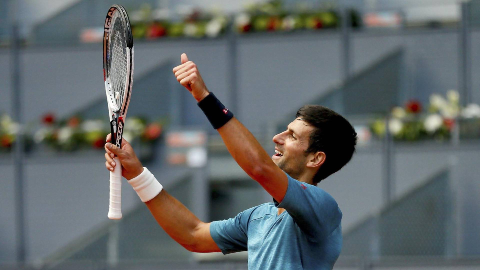 Novak Đoković stigao u Madrid bez stručnog štaba, ali nije bio sam