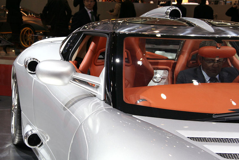 Genewa 2009: Spyker C8 Aileron – premiera wersji seryjnej