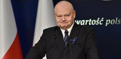 Prezes NBP nagrodzony za "wybitne zarządzanie" i "zasługi dla bezpieczeństwa Polski"