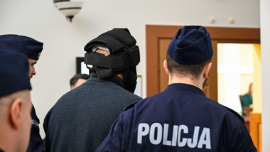 oficer sop zabił córkę. piotr k. został wydalony ze służby