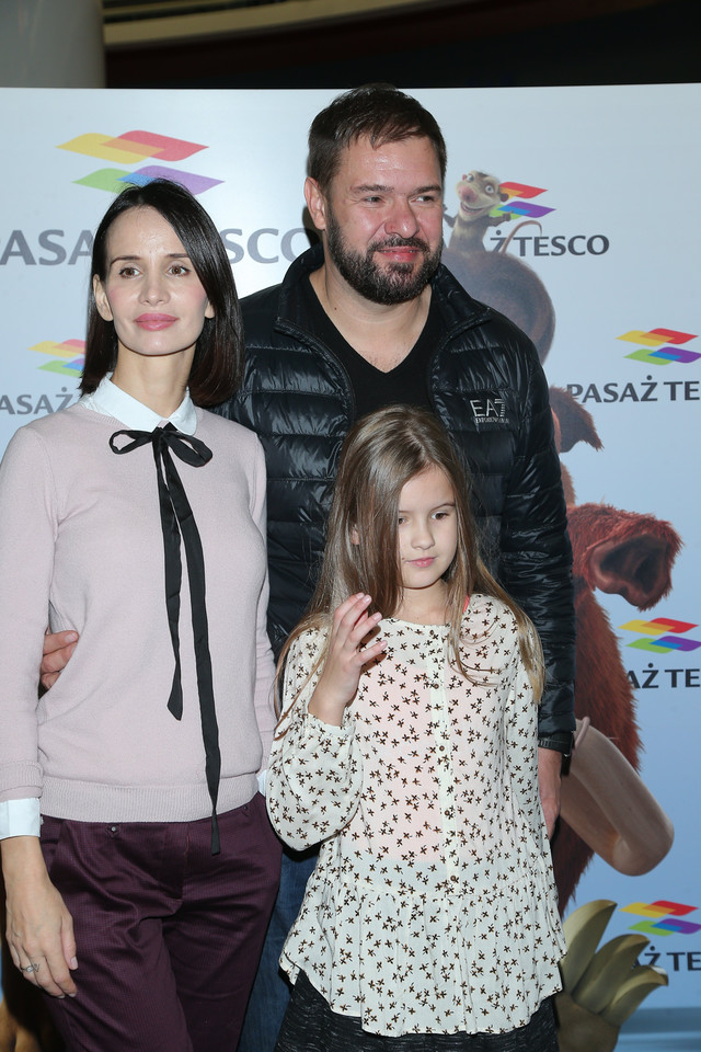Tomasz Karolak i Violetta Kołakowska z córką na imprezie rodzinnej