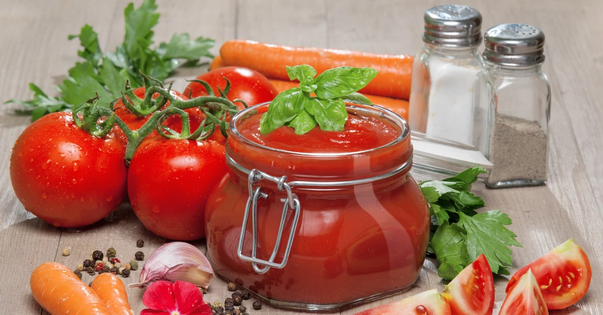 Przepis od włoskiej nonny na idealny przecier pomidorowy. Genialnie prosty i pyszny