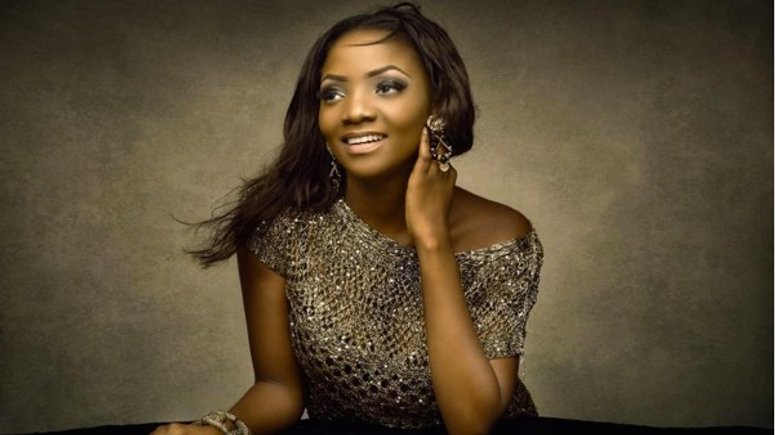 Simi gives birth to a baby girl [ARTICLE] - Pulse Nigeria