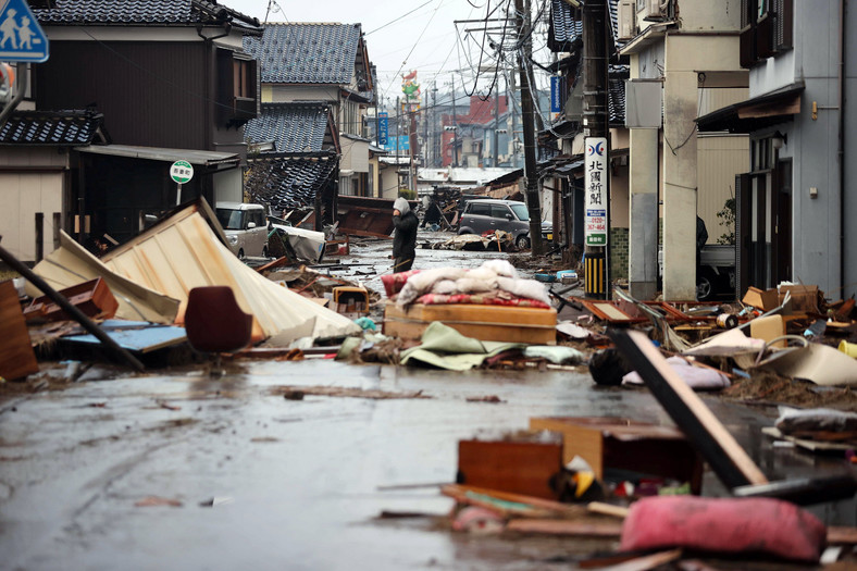Skutki trzęsienia ziemi w Japonii