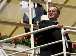 Za miliony Unii Rydzyk chciał ogrzać 375 osób